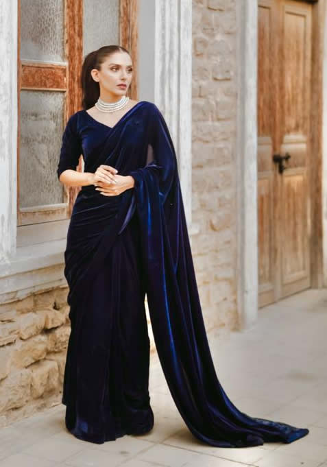 Gorgeous Designer Navy Blue Velvet Silk Saree With Beautiful Lace Work  Blouse for Partywear Saree for Girls and Womens Fashion - Etsy